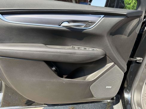 Used 2023 Cadillac XT5 Luxury AWD/4WD image 19
