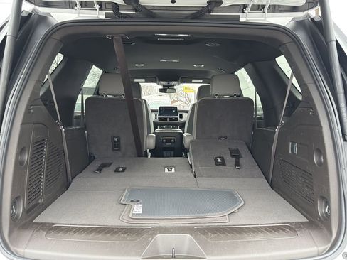 Used 2024 Chevrolet Tahoe LT image 19