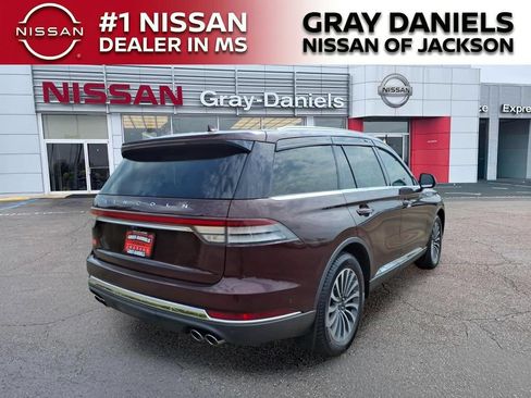 Used 2020 Lincoln Aviator Reserve w/ Equipment Group 201A AWD/4WD image 7
