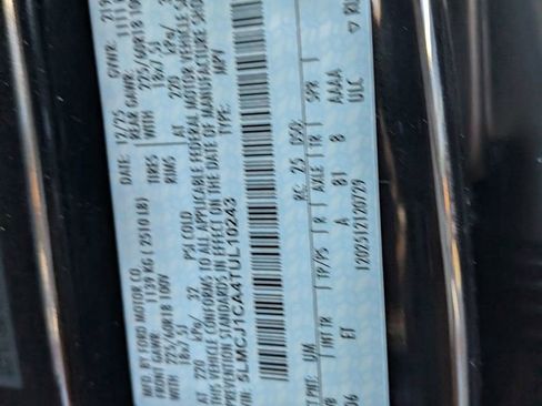 New 2026 Lincoln Corsair Premiere image 34