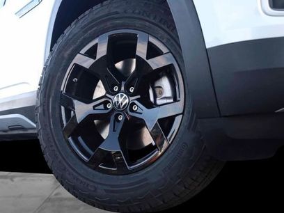 New 2026 Volkswagen Atlas Peak Edition