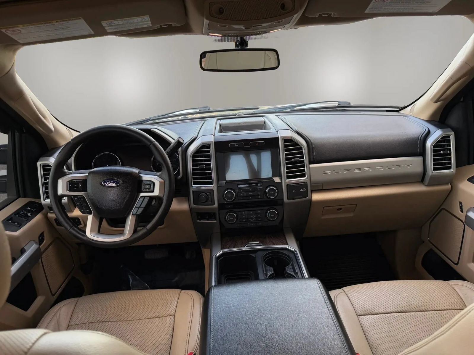 Used 2017 Ford F250 Lariat w/ Lariat Value Package AWD/4WD image 2