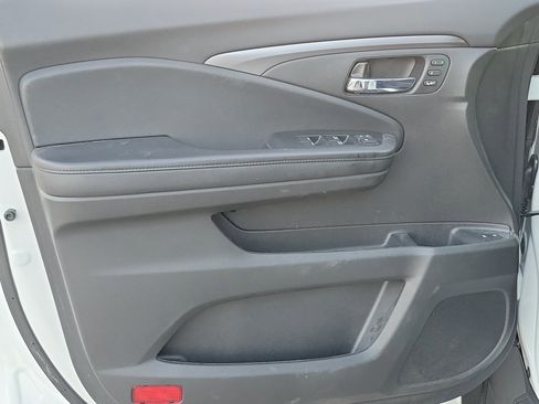 Certified 2022 Honda Pilot Special Edition image 28