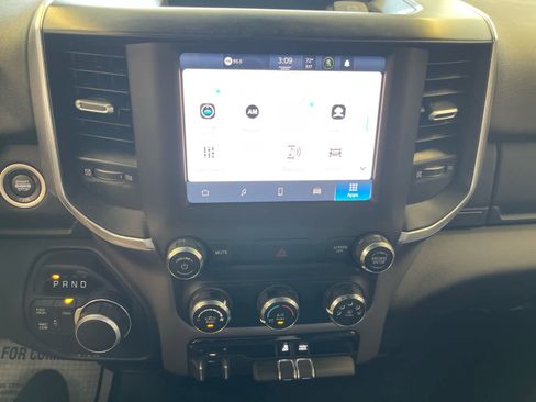 Used 2024 RAM 2500 Big Horn w/ Bed Utility Group image 44