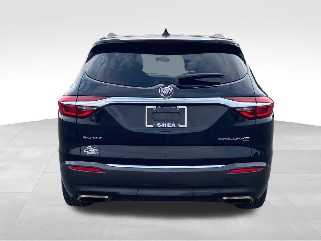 Used 2018 Buick Enclave Essence AWD/4WD image 13