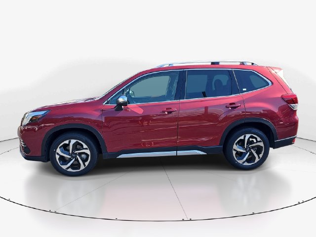 Used 2023 Subaru Forester Touring AWD/4WD image 6