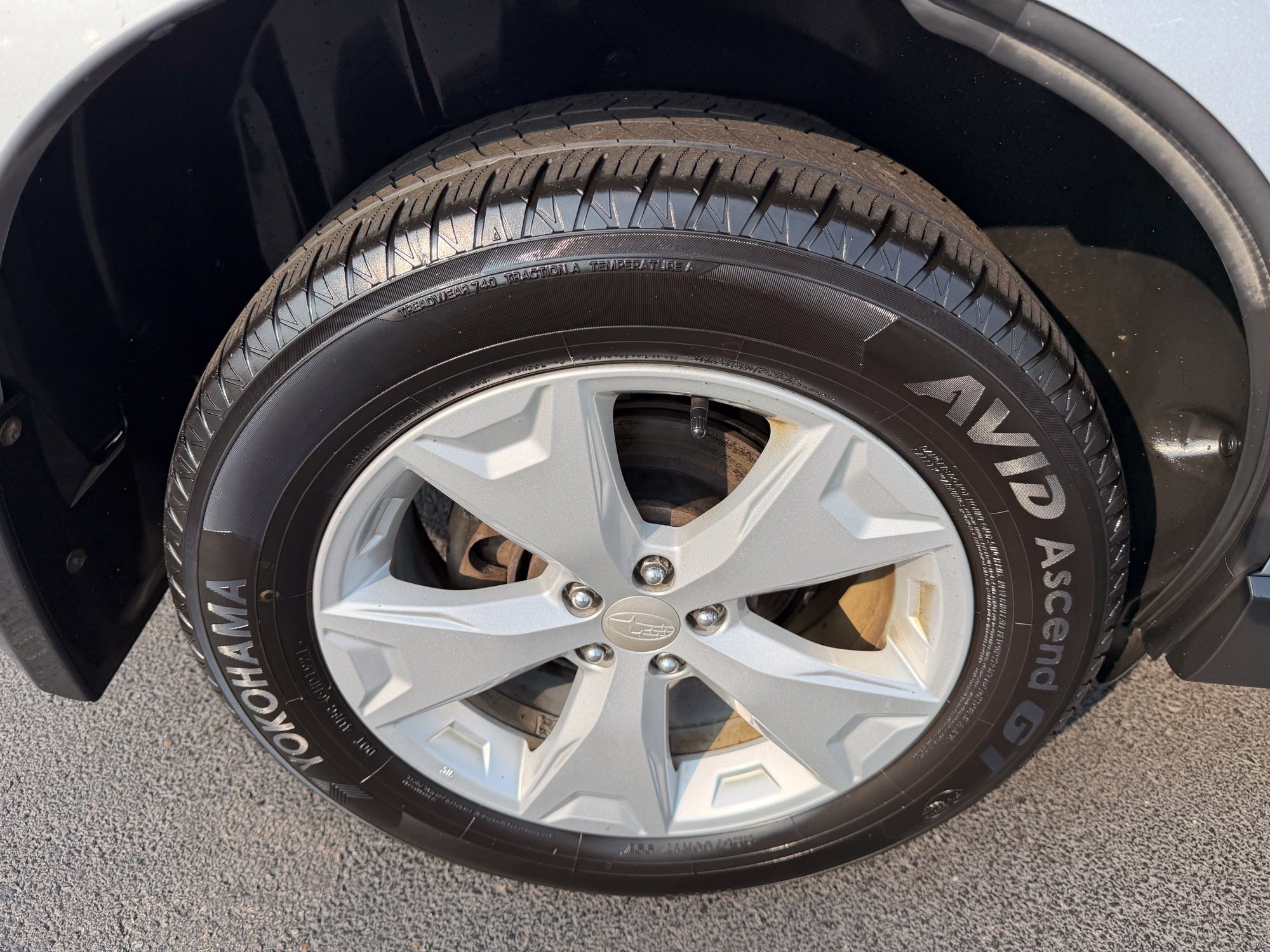 Used 2015 Subaru Forester 2.5i Limited AWD/4WD image 9