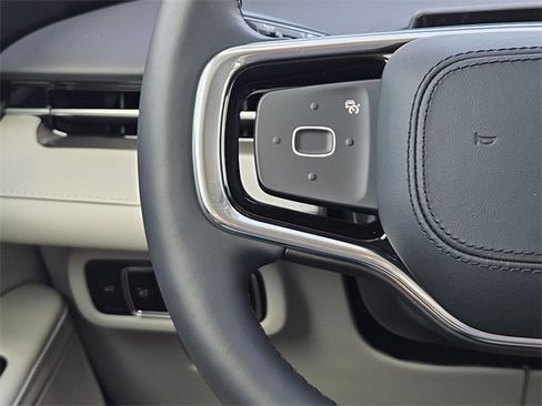 New 2026 Lincoln Nautilus Premier image 26