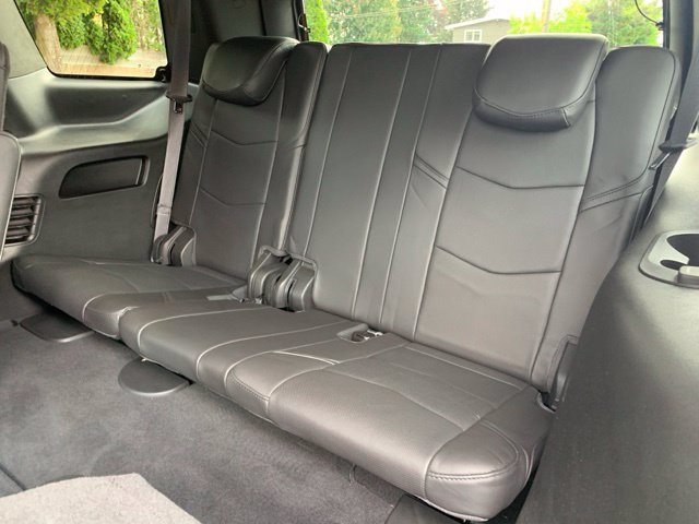 Used 2018 Cadillac Escalade Platinum AWD/4WD image 19