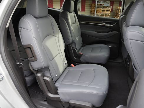 Used 2020 Buick Enclave Premium w/ Surround and Sites Package image 31