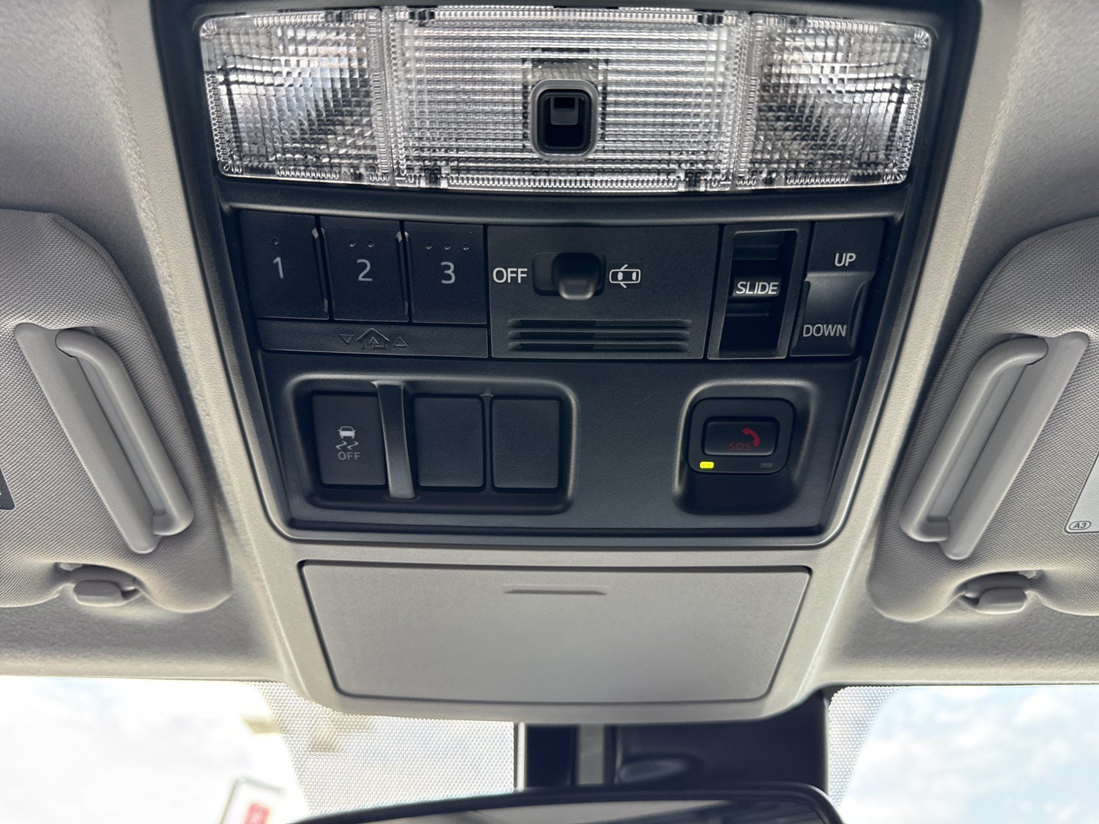 Used 2024 Toyota 4Runner Limited RWD image 34