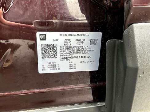 Used 2023 Chevrolet Traverse LT AWD/4WD image 16