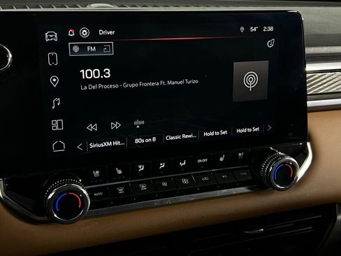 Used 2024 GMC Canyon AT4 w/ AT4 Premium Package image 18