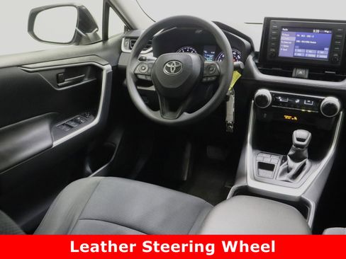 Used 2019 Toyota RAV4 LE image 26