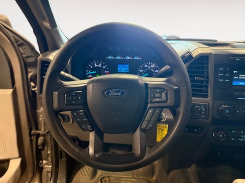 Used 2019 Ford F250 XL w/ STX Appearance Package image 13