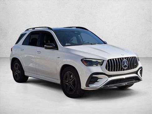 Certified 2025 Mercedes-Benz GLE 53 AMG 4MATIC image 3