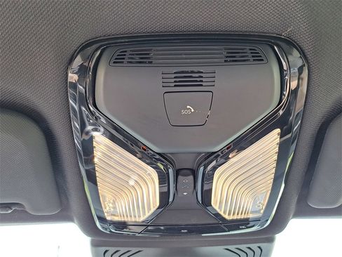 Used 2021 BMW X3 xDrive30i w/ Premium Package image 15