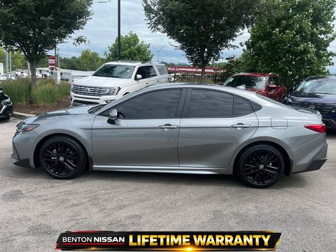 Used 2026 Toyota Camry SE FWD image 6