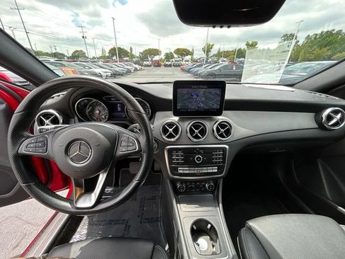 Used 2020 Mercedes-Benz GLA 250 4MATIC image 7