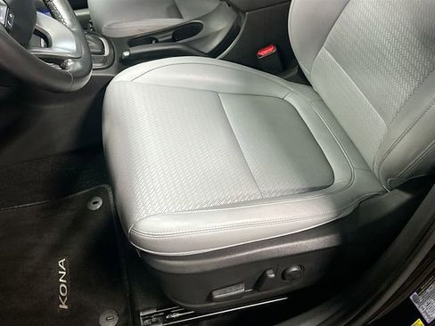 Used 2019 Hyundai Kona Limited image 20