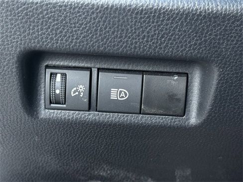 Used 2024 Toyota RAV4 XLE image 24