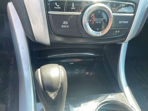 Used 2020 Acura TLX image 14