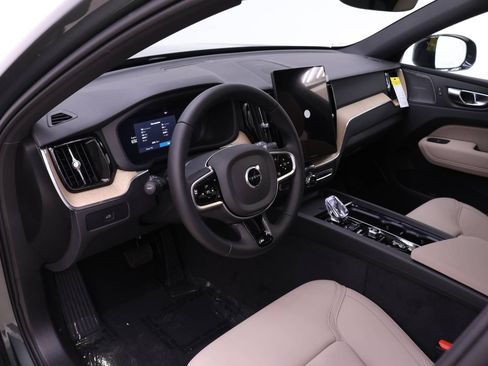 New 2026 Volvo XC60 B5 Plus w/ Climate Package image 6