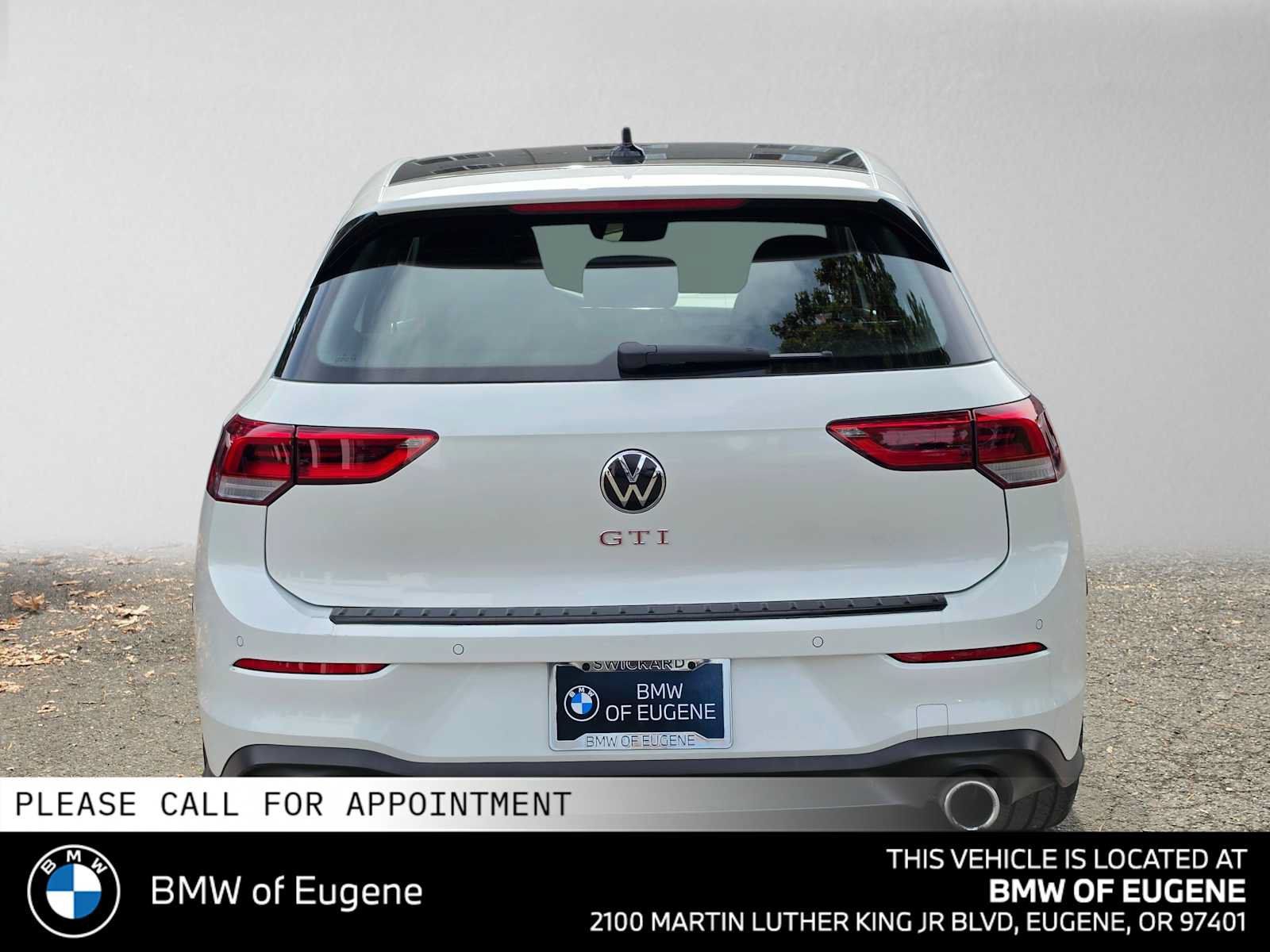 Used 2023 Volkswagen GTI 40th Anniversary Edition FWD image 4