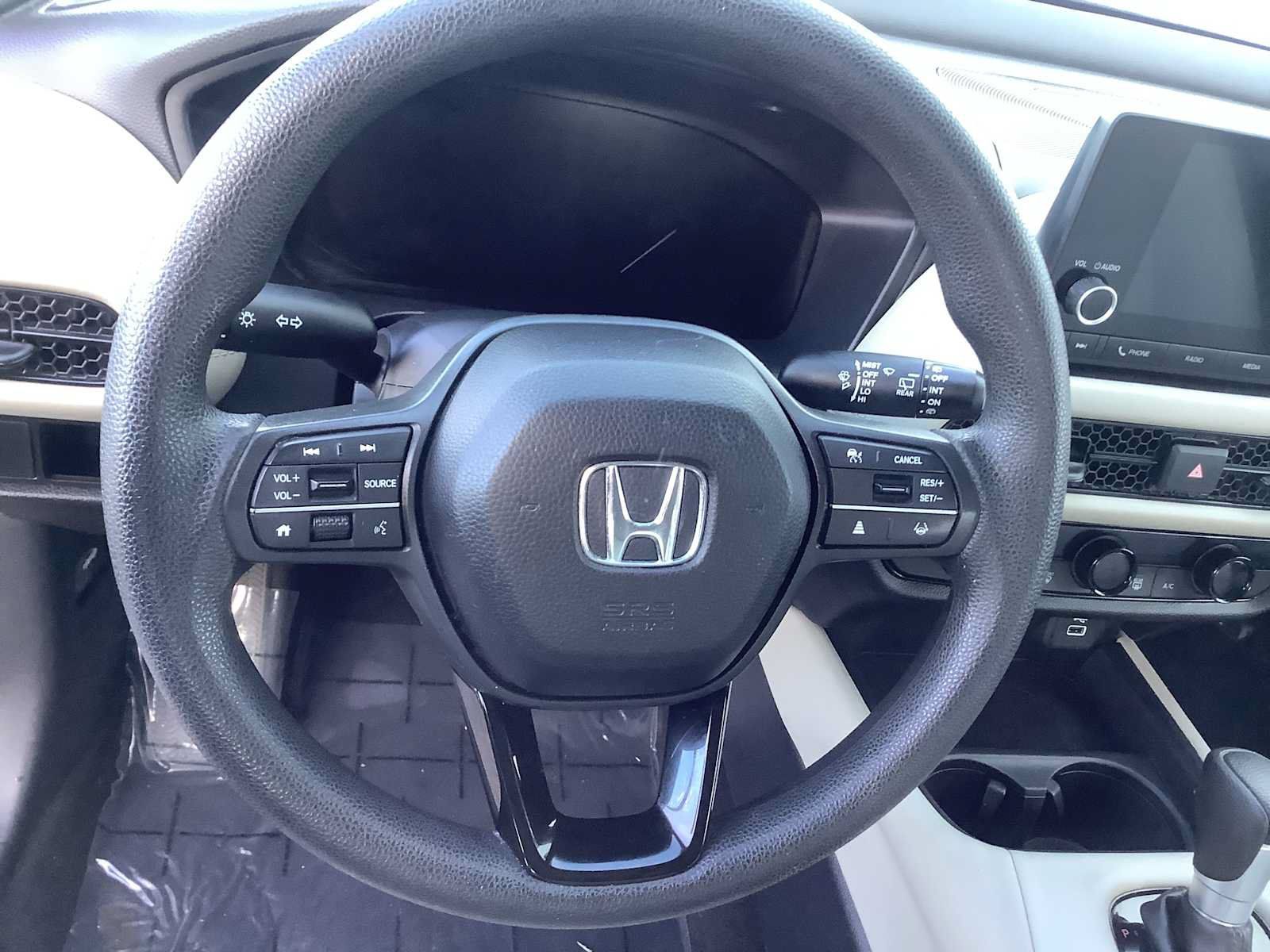 Used 2024 Honda HR-V LX image 15