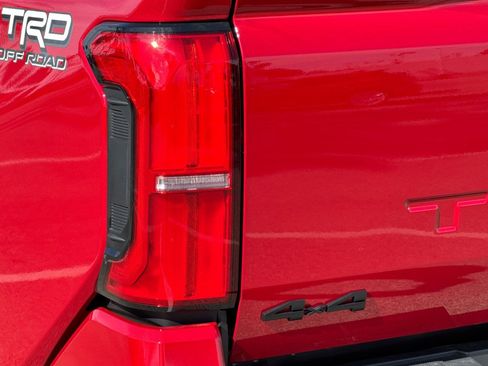 New 2026 Toyota Tacoma TRD Off-Road AWD/4WD image 25
