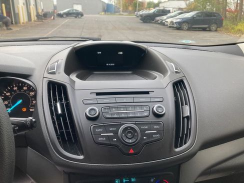 Used 2018 Ford Escape SE image 22