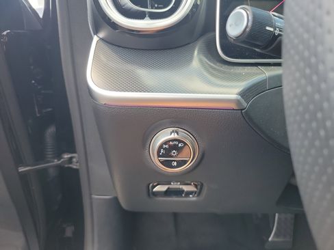 Certified 2026 Mercedes-Benz C 300 Sedan image 24