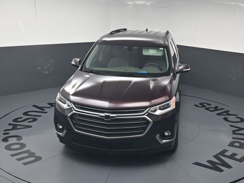 Used 2020 Chevrolet Traverse LT FWD image 21