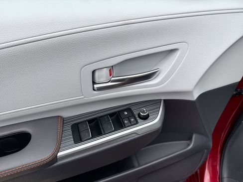 Certified 2024 Toyota Sienna XSE image 15