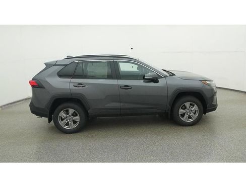 Used 2024 Toyota RAV4 XLE w/ Convenience Package FWD image 14