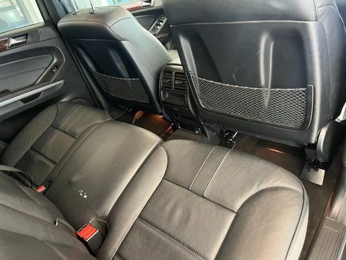 Used 2011 Mercedes-Benz ML 350 4MATIC image 39