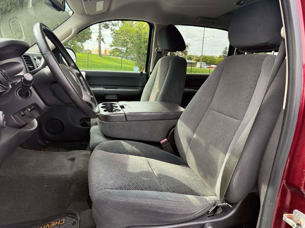 Used 2008 Chevrolet Silverado 1500 LT w/ Power Pack Plus RWD image 17