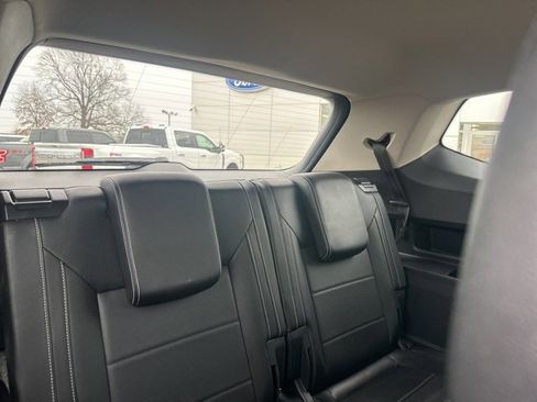 Used 2021 Volkswagen Atlas SEL w/ MDO Package (Bench Seat) image 11