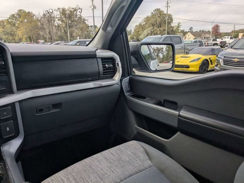 Used 2023 Ford F150 XLT image 15