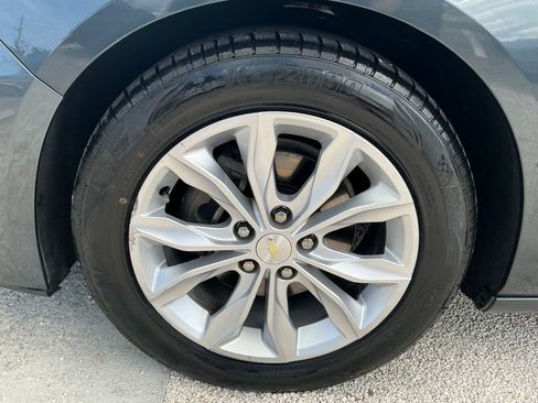 Used 2019 Chevrolet Malibu LT image 49