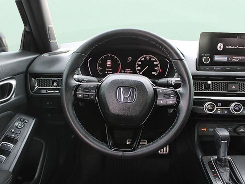 Used 2025 Honda Civic Sport image 16