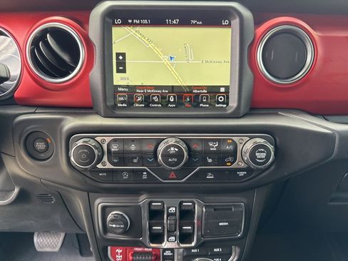 Used 2023 Jeep Gladiator Rubicon w/ LED Lighting Group AWD/4WD image 37