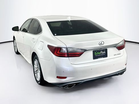 Used 2017 Lexus ES 350 w/ Premium Package FWD image 5
