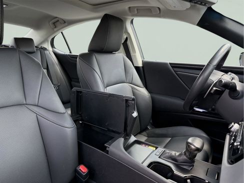 Certified 2024 Lexus ES 300h w/ Premium Package FWD image 26