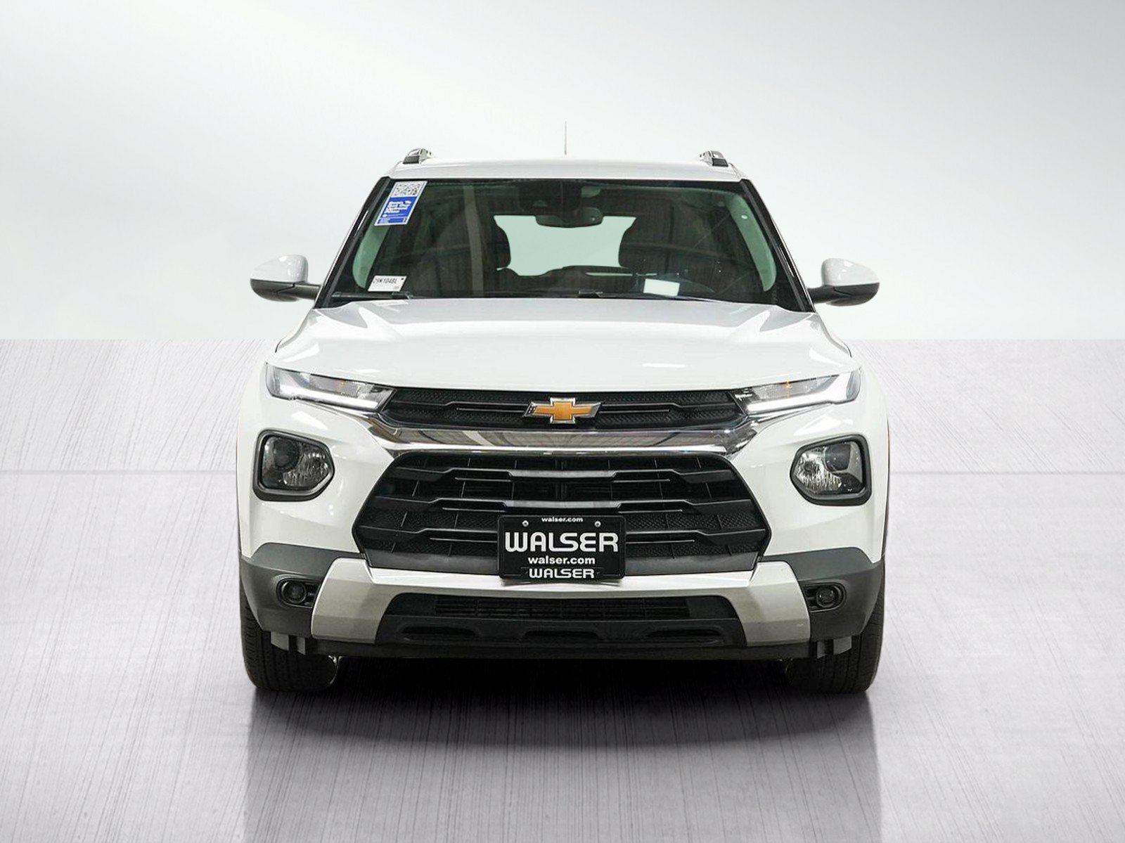 Used 2023 Chevrolet TrailBlazer LT w/ Convenience Package AWD/4WD image 9