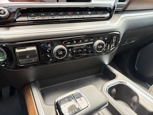 New 2026 Chevrolet Silverado 1500 High Country AWD/4WD image 33