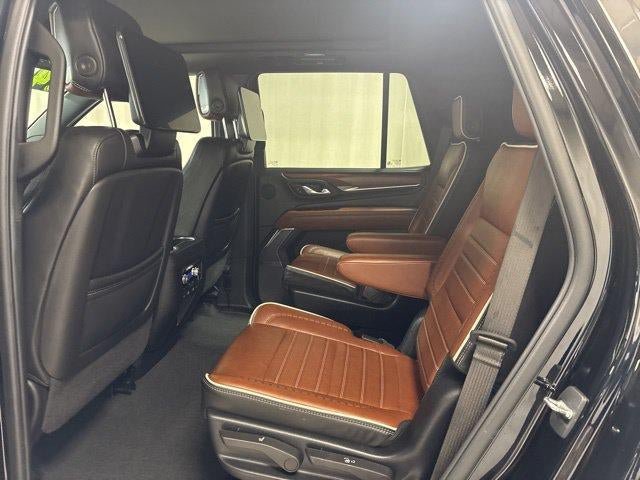 Used 2024 GMC Yukon Denali Ultimate AWD/4WD image 29