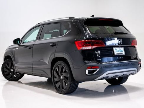 Used 2024 Volkswagen Taos SEL AWD/4WD image 36