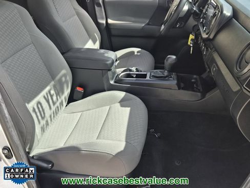 Used 2023 Toyota Tacoma SR AWD/4WD image 16