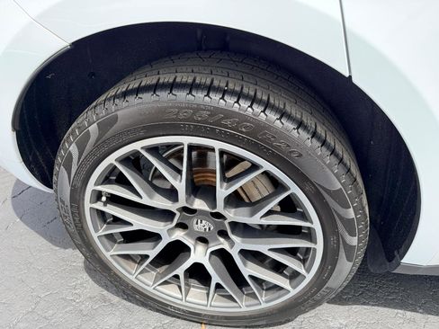Used 2018 Porsche Macan S AWD/4WD image 12